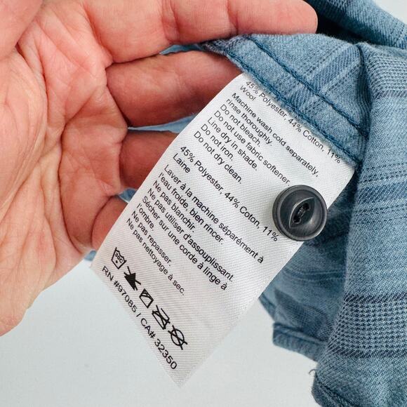 outdoor Research Outdoor Research XL Blue Stripe Shirt Performance Hiking - Picture 4 of 6